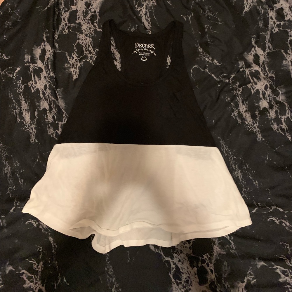 Decree black/white tank top